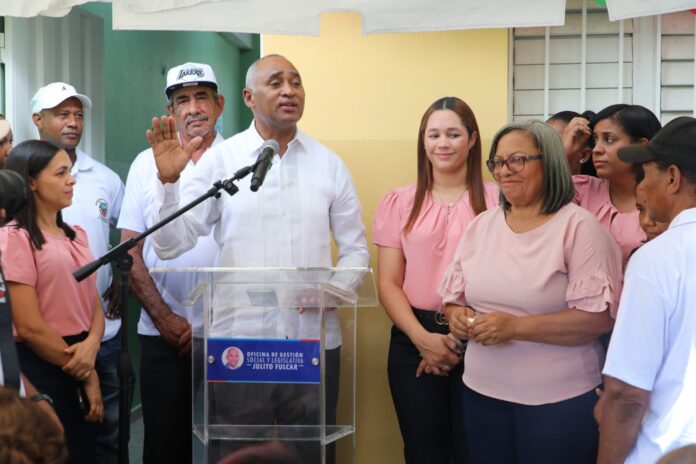 JULITO FULCAR SENADOR DE PERAVIA CUMPLIEDO» JULITO FULCAR SENADOR DE PERAVIA CUMPLIEDO»