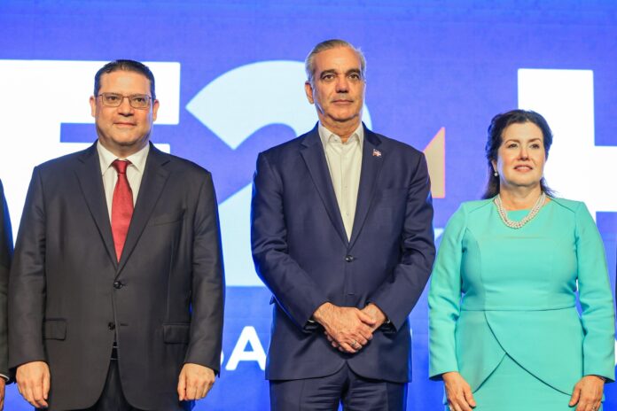 LAS 32 CAMARAS DE COMERCIO DEL PAIS YA OPERAN IGUAL.